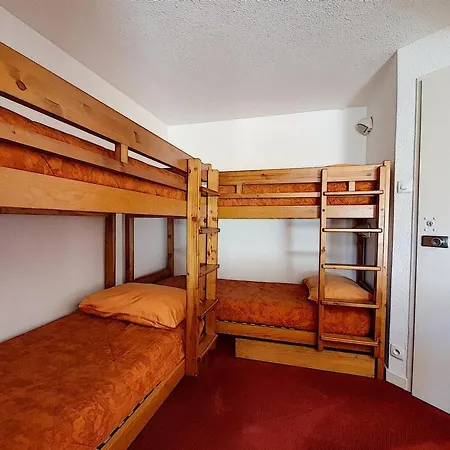 Lumineux Avec Acces Direct Aux Pistes, Balcon Sud Et Proche Des Commodites - Fr-1-344-959 * Saint-Martin-de-Belleville